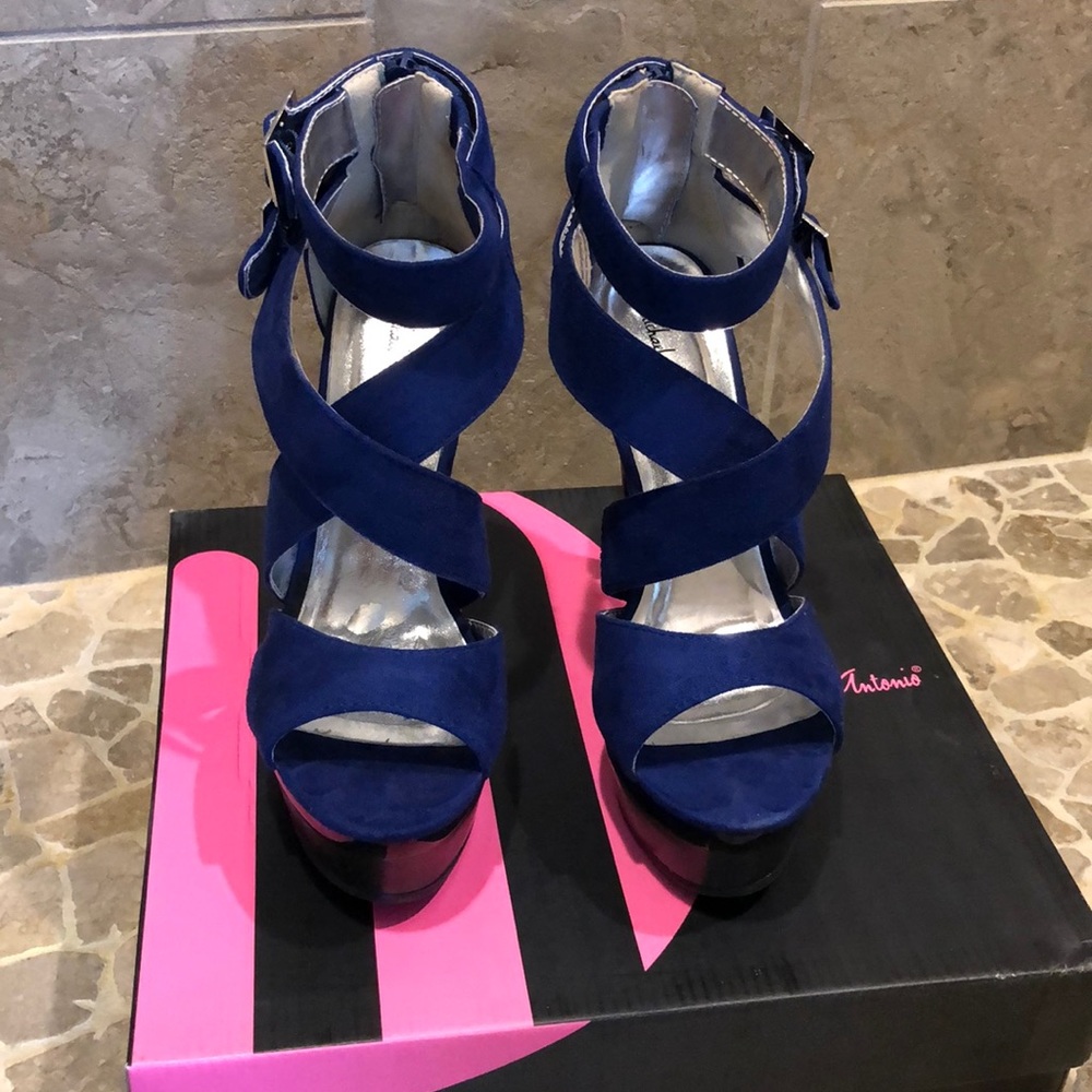Michael Antonio blue Platform heels enemies